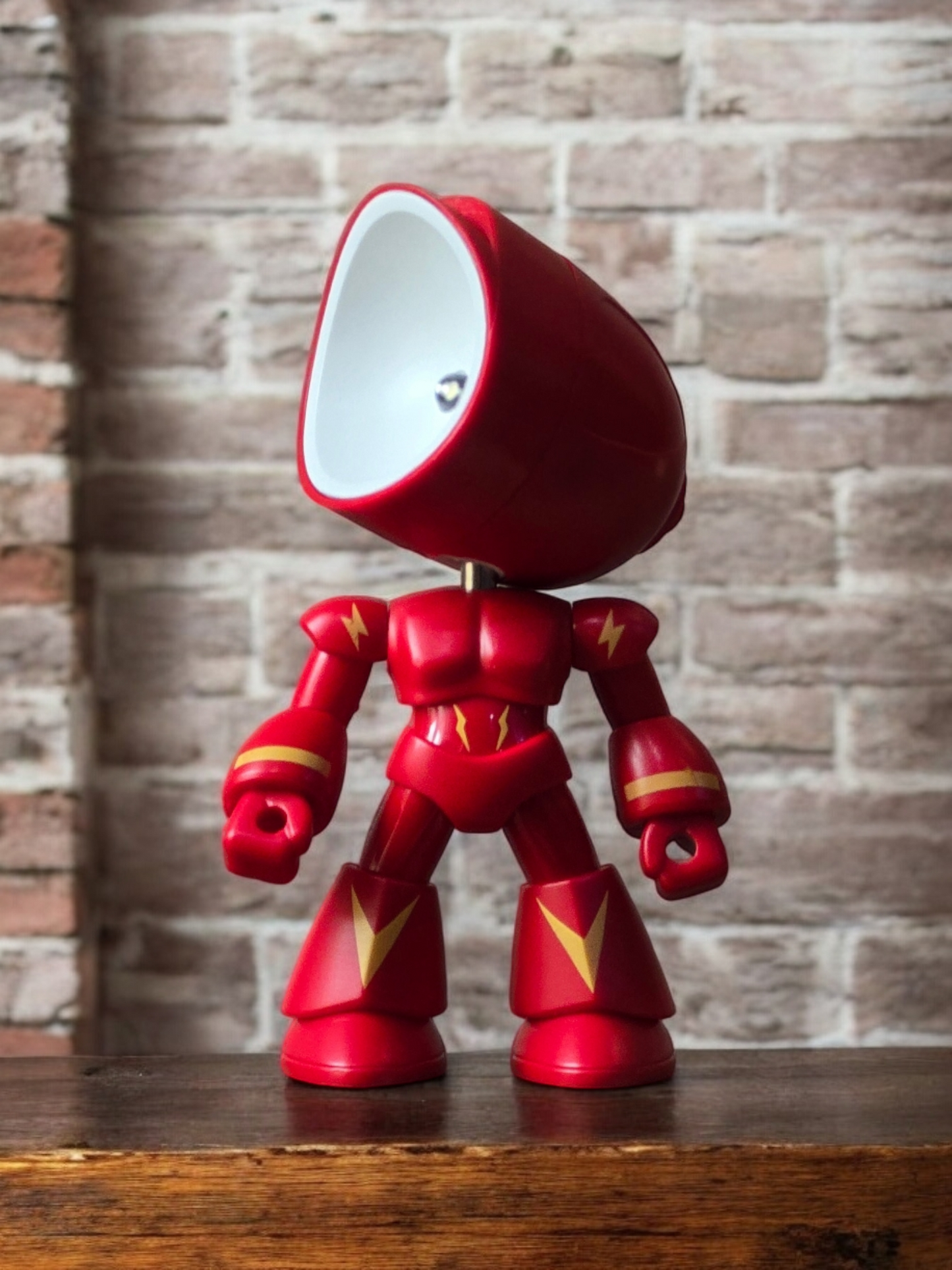 Looges™ - Mini Hero Lamp