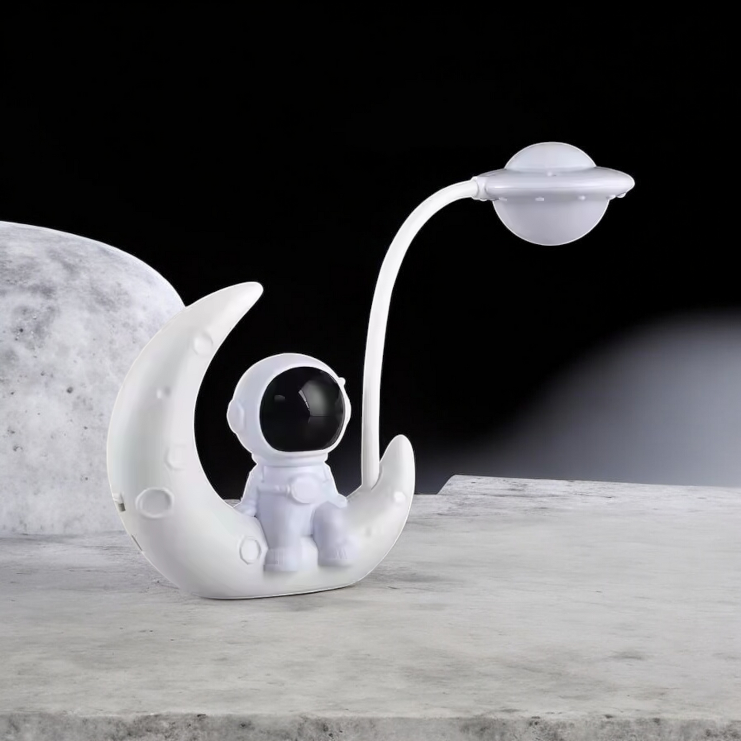 Looges™ - Lunar Astronaut Night Lamp